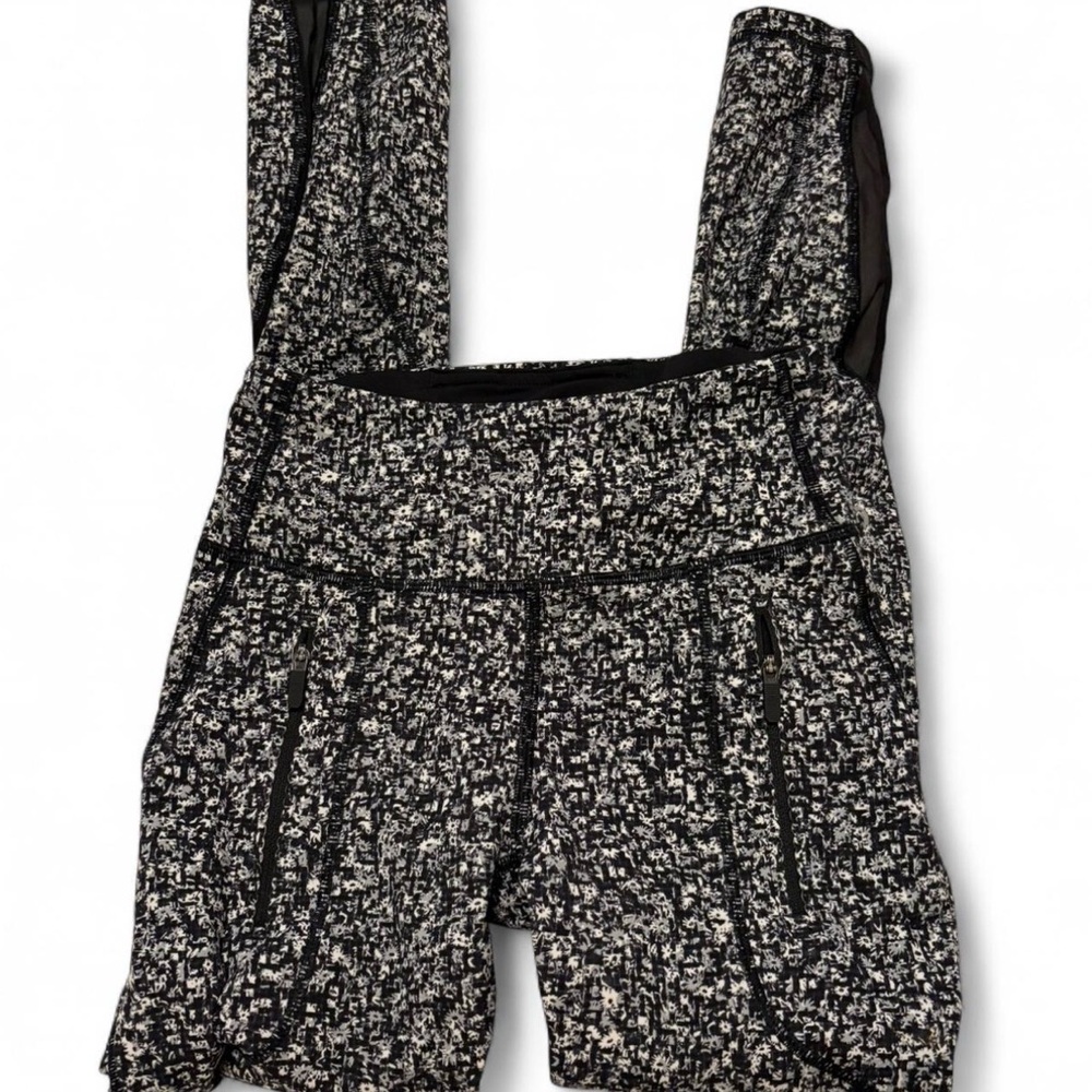 Black and White Lulu leggings